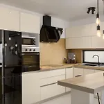 Lux Eol Apartment *